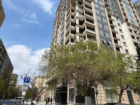 2 otaqlı mənzil, 113 m², Gənclik: 260 000 ₼ 2