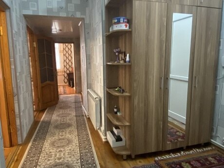 Объявление №6513851 - Баку, м. Нефтчиляр, 2-комн., 74 м², 2/17 этаж