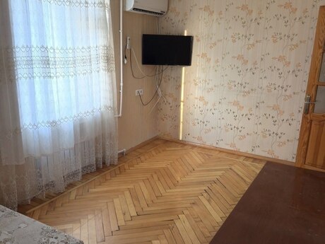 Объявление №6513884 - Баку, м. Нефтчиляр, 1-комн., 35 м², 3/5 этаж