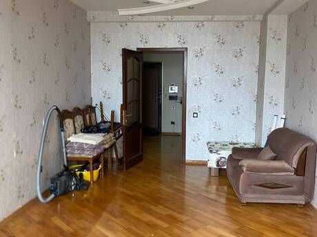 3-room apartment for rent, 95 m², Əhmədli: 650 ₼/mo 4