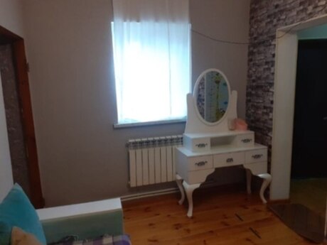 M.Ə.Rəsulzadədə 2 otaqlı həyət evi kirayə verilir, 40 m², 290 AZN/ay, şəkil 3 / 5