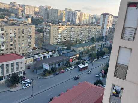 3-room apartment for rent, 122 m², Həzi Aslanov: 700 ₼/mo 2