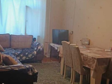 2-room apartment, 52 m², Bakıxanov: 150 000 ₼ 2