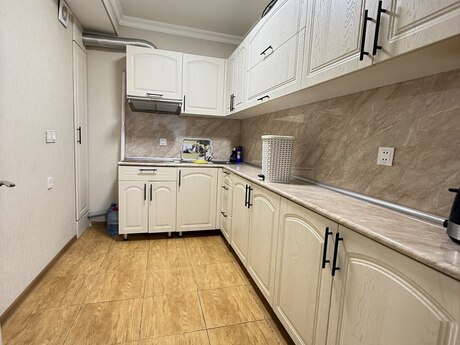 2-комнатная квартира, 75 м², Yeni Yasamal: 168 000 ₼ 5