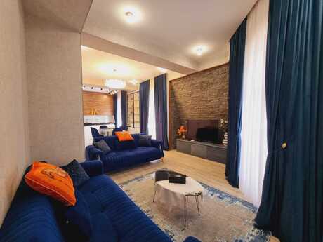 Kirayə 2 otaqlı mənzil, 112 m², Ağ şəhər: 1 700 ₼/ay 2