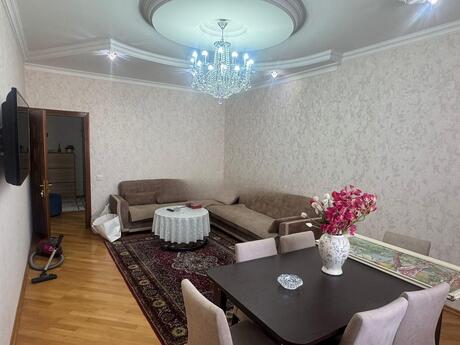 3 otaqlı mənzil, 120 m², İnşaatçılar: 345 000 ₼ 2
