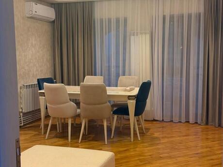 2-room apartment for rent, 80 m², İçəri Şəhər: 1 400 ₼/mo 3