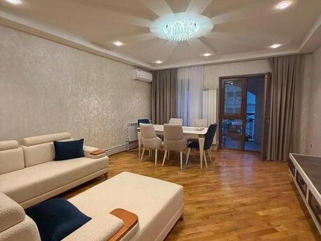 2-room apartment for rent, 80 m², İçəri Şəhər: 1 400 ₼/mo 2