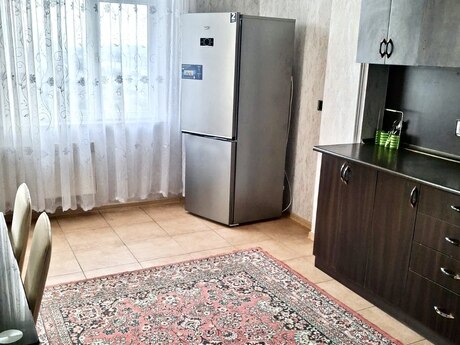 2-room apartment for rent, 100 m², Nəriman Nərimanov: 750 ₼/mo 4