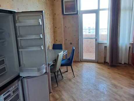 3-room apartment for rent, 120 m², Əhmədli: 1 000 ₼/mo 4