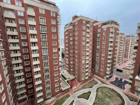 Объявление №6514243 - Баку, Наримановский  р., 4-комн., 177 м², 7/20 этаж