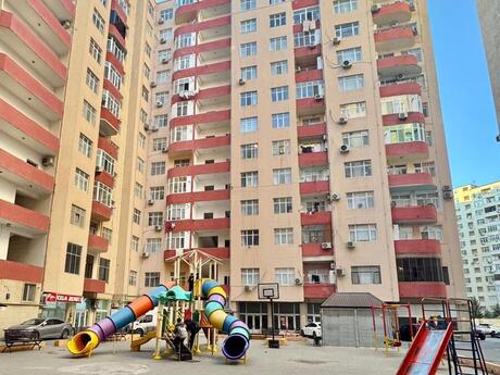 Neftçilərdə 4 otaqlı yeni tikili mənzil satılır, 161 m², 275 000 AZN, şəkil 2 / 12