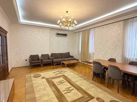 3-room new-build apartment for sale in Nərimanov, 156 m², 390 000 AZN, photo 5 / 12