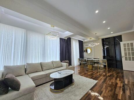 Аренда: 3-комнатная квартира, 140 м², Elmlər Akademiyası: 1 500 ₼/мес 3