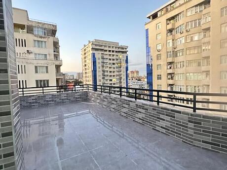 5-room apartment for rent, 265 m², 28 May: 2 200 ₼/mo 3
