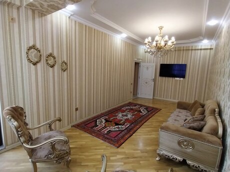 Аренда: 2-комнатная квартира, 95 м², Qara Qarayev: 900 ₼/мес 5