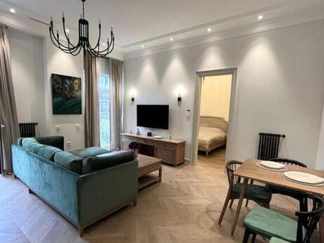 Kirayə 2 otaqlı mənzil, 80 m², Ağ şəhər: 1 400 ₼/ay 2