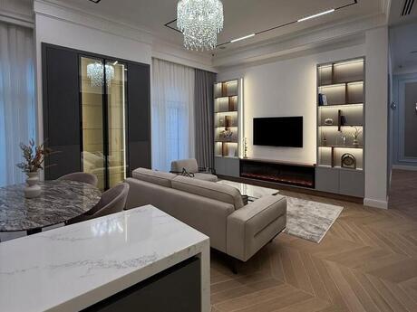 Аренда: 3-комнатная квартира, 140 м², Ağ şəhər: 2 000 ₼/мес 2