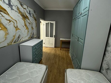Memar Əcəmidə 2 otaqlı köhnə tikili mənzil satılır, 60 m², 159 000 AZN, şəkil 4 / 8
