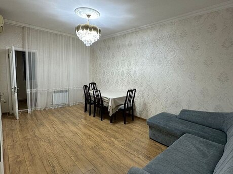 Memar Əcəmidə 2 otaqlı köhnə tikili mənzil satılır, 60 m², 159 000 AZN, şəkil 2 / 8