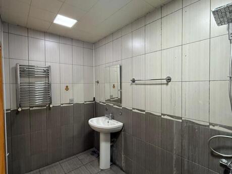 2-комнатная квартира, 90 м², İnşaatçılar: 255 000 ₼ 4