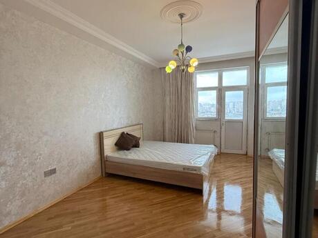 2-комнатная квартира, 90 м², İnşaatçılar: 255 000 ₼ 3