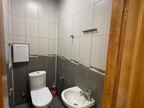 2-комнатная квартира, 90 м², İnşaatçılar: 255 000 ₼ 5
