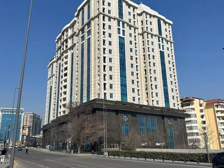 Elan №6514502 - Bakı, Nizami m., 5 otaqlı, 180 m², 11/20 mərtəbə