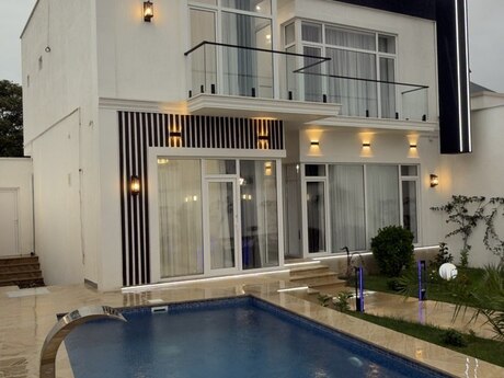 4-комнатный дом, 200 м², Şüvəlan: 370 000 ₼ 2