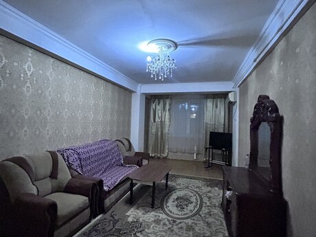 2-room apartment for rent, 68 m², Əhmədli: 650 ₼/mo 3