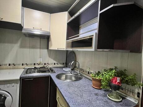 2-room apartment for rent, 50 m², Neftçilər: 600 ₼/mo 4