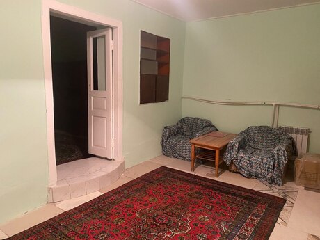 Gənclikdə 2 otaqlı həyət evi kirayə verilir, 50 m², 200 AZN/ay, şəkil 5 / 7