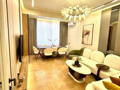 Elan №6514695 - Bakı, Gənclik m., 3 otaqlı, 120 m², 10/17 mərtəbə