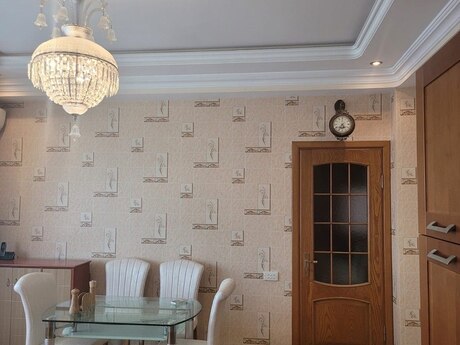 3-комнатная квартира, 115 м², 28 May: 325 000 ₼ 3