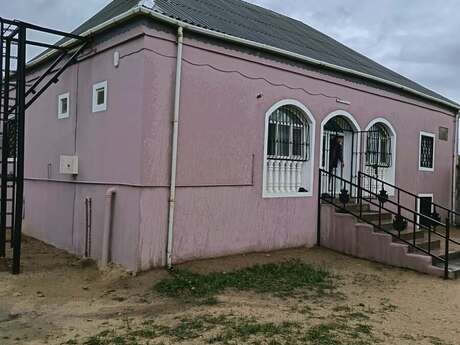 4 otaqlı həyət evi, 120 m², Zirə: 63 000 ₼ 3