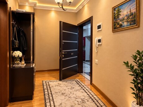 2-room apartment, 68 m², 20 Yanvar: 215 000 ₼ 5