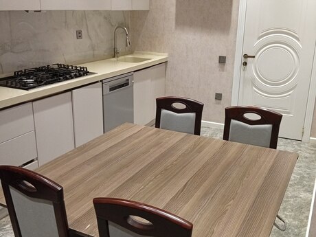 4 otaqlı mənzil, 120 m², Memar Əcəmi: 460 000 ₼ 3