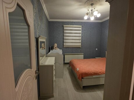 Kirayə 4 otaqlı mənzil, 100 m², Memar Əcəmi: 200 ₼/ay 4