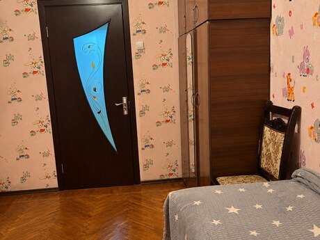 1 otaq · 50 m²