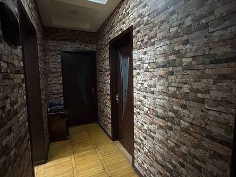 Сдаётся 1-комнатная квартира в старом фонде, Neftçilər, 50 м², 200 AZN/мес, фото 4 / 4