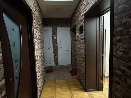 Сдаётся 1-комнатная квартира в старом фонде, Neftçilər, 50 м², 200 AZN/мес, фото 3 / 4