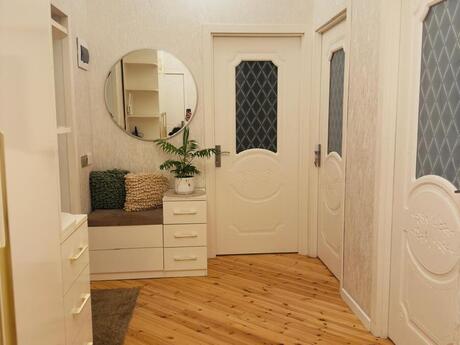 3-room apartment, 84 m², 7-ci mikrorayon: 242 000 ₼ 5