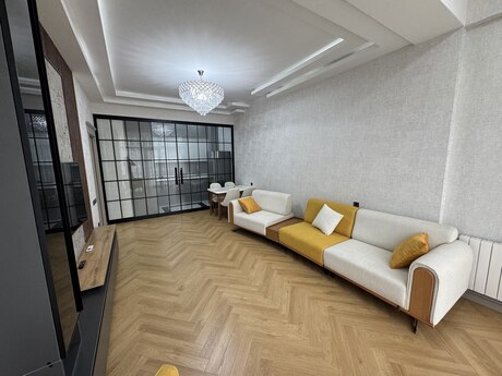 2-room apartment, 66 m², Nizami: 370 000 ₼ 4
