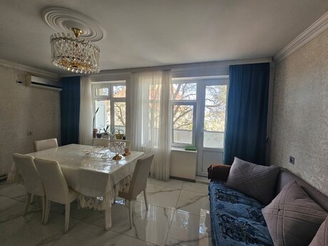 4 otaqlı mənzil, 50 m², Ceyranbatan: 100 000 ₼ 2