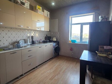 4-комнатный дом, 100 м², Binə: 48 000 ₼ 5