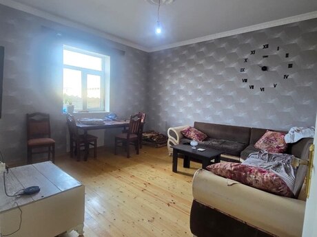 4-комнатный дом, 100 м², Binə: 48 000 ₼ 4