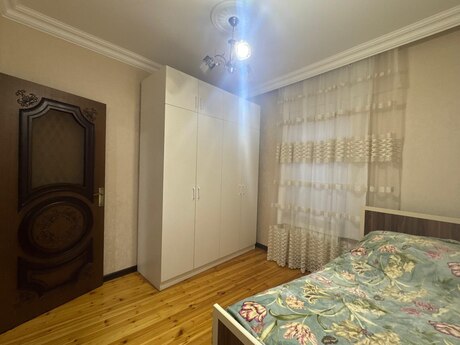 4-room house, 120 m², NZS: 140 000 ₼ 5