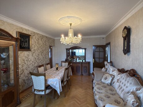 4 otaqlı mənzil, 120 m², Memar Əcəmi: 250 000 ₼ 2