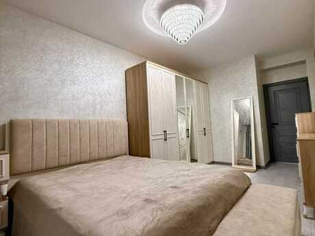 2-комнатная квартира, 69 м², Həzi Aslanov: 194 000 ₼ 5