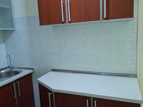Əhmədlidə 2 otaqlı köhnə tikili mənzil satılır, 65 m², 148 000 AZN, şəkil 5 / 10